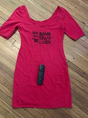 Native Dress XS Red Graphic Scoop Neck Tee Dress"No Bans On Stolen Lands" 1/1